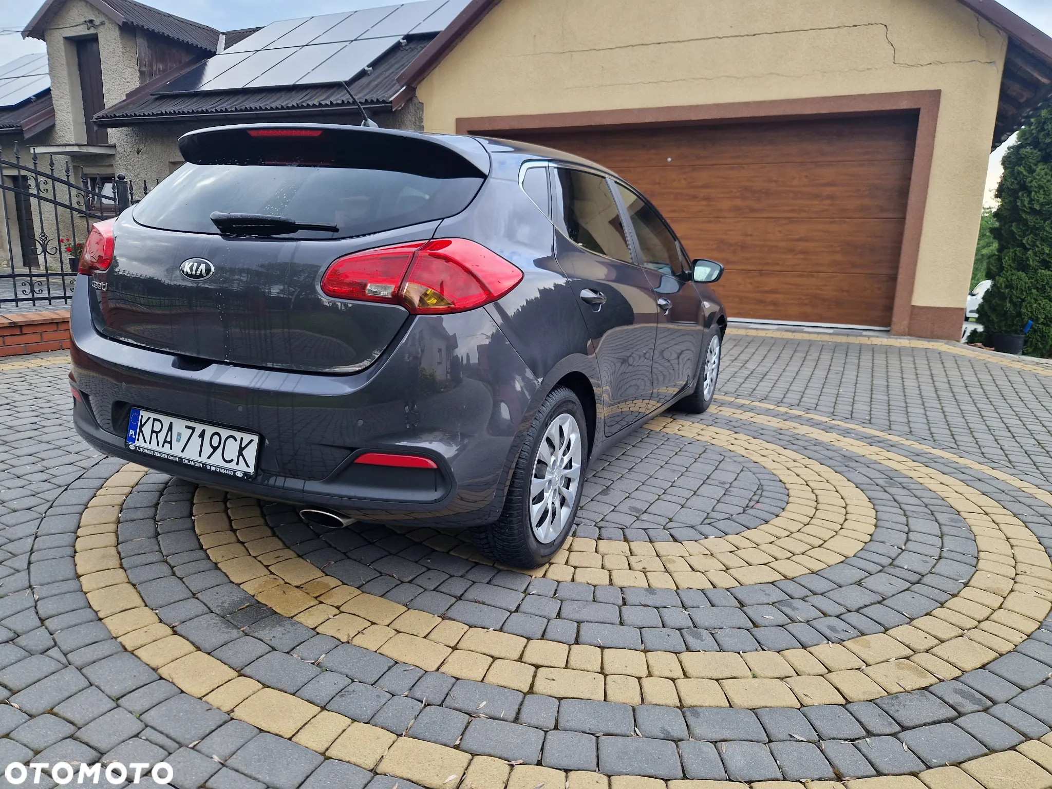 Kia Ceed 1.6 GDI Dream-Team Edition - 6