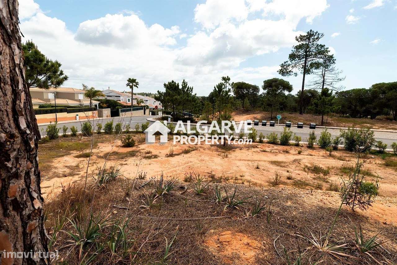 VARANDAS DO LAGO - Lote de terreno entre Vale Lobo e Quinta do Lago pe - Grande imagem: 3/12