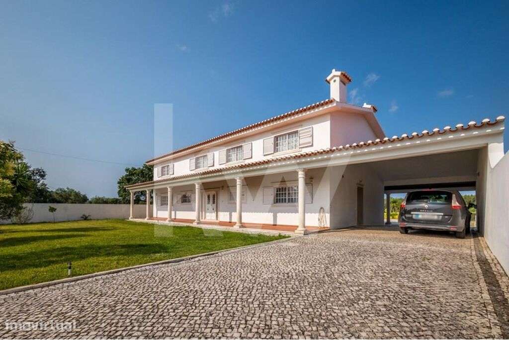 Uma Propriedade Excecional em Torres Novas – O Refúgio Perfeito entre - Grande imagem: 4/42