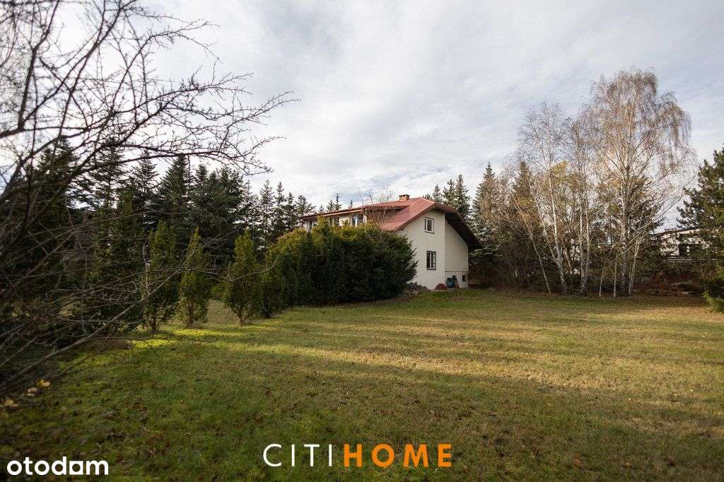 Dom 220 m² z dużą działką w Łomiankach-16