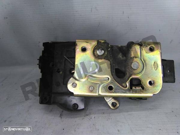 Fechadura Porta Frente Direita 2s4a-a21812-cb Ford Focus 1.8 Td - 1