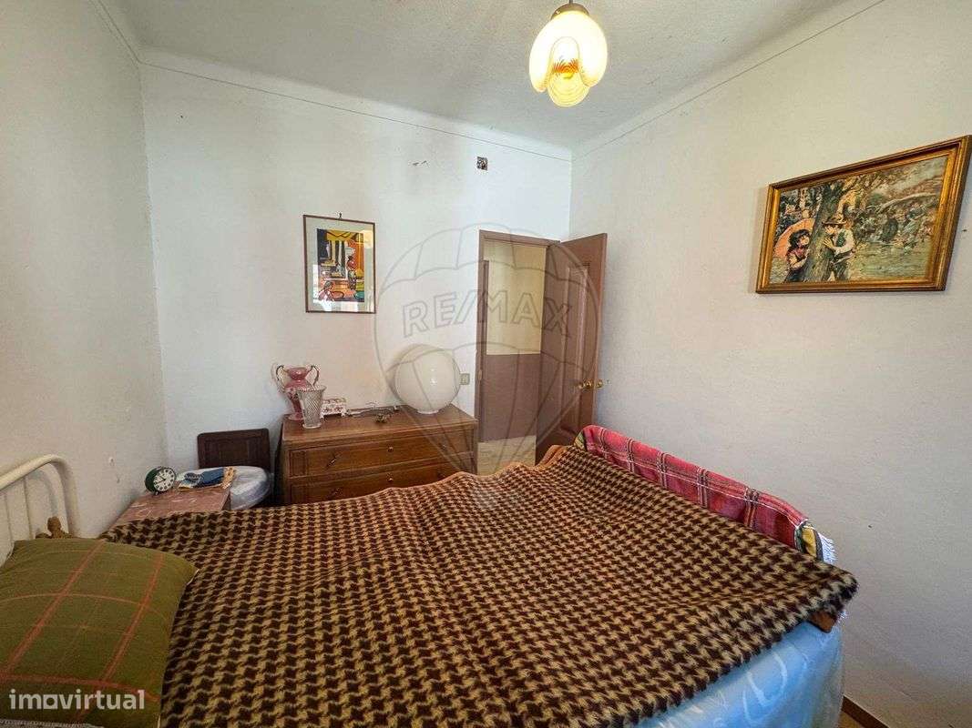 Moradia T2 para venda-19