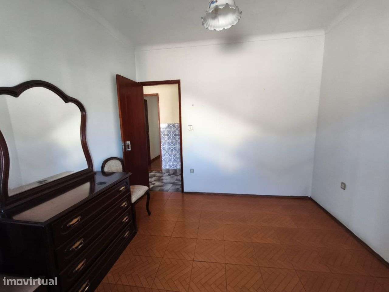 Apartamento T3+T2 com garagem, Amieirinha-Marinha Grande-19