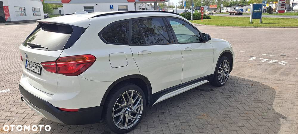 BMW X1 sDrive18d Sport Line - 8