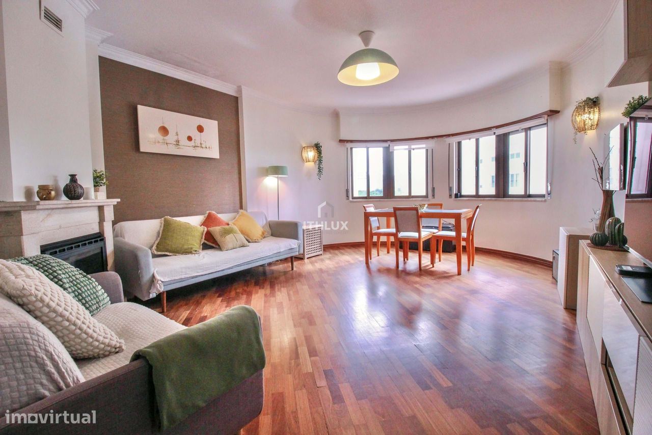 Apartamento T3 em Santa Clara - Lisboa, com elevador e um lugar de gar