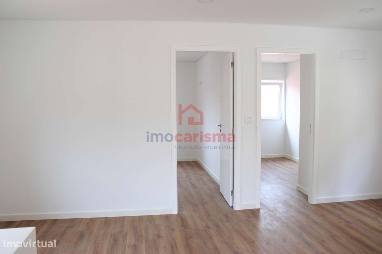 Apartamento T1+1 Com Terraço no Coração de Vizela-9