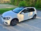 Volkswagen Golf - 2