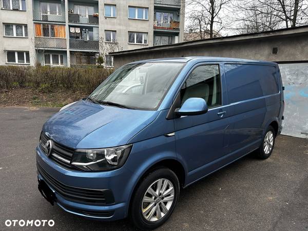 Volkswagen Transporter - 1