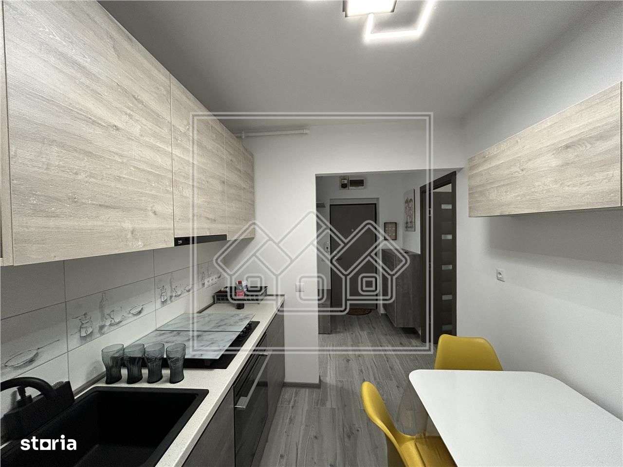 Ap decomandat, la cheie, 55 mp utili + balcon, Cisnadie-8