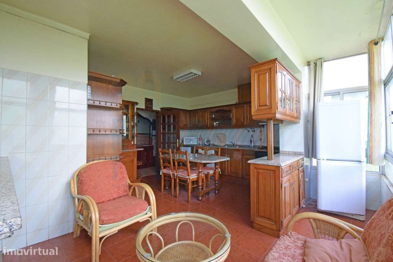 T3 c/ Elevador e Lug. Garagem - Zona do Rodrigo -  Covilhã - Grande imagem: 5/18