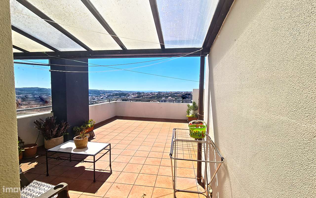 Apartamento duplex T5 panorâmico-0