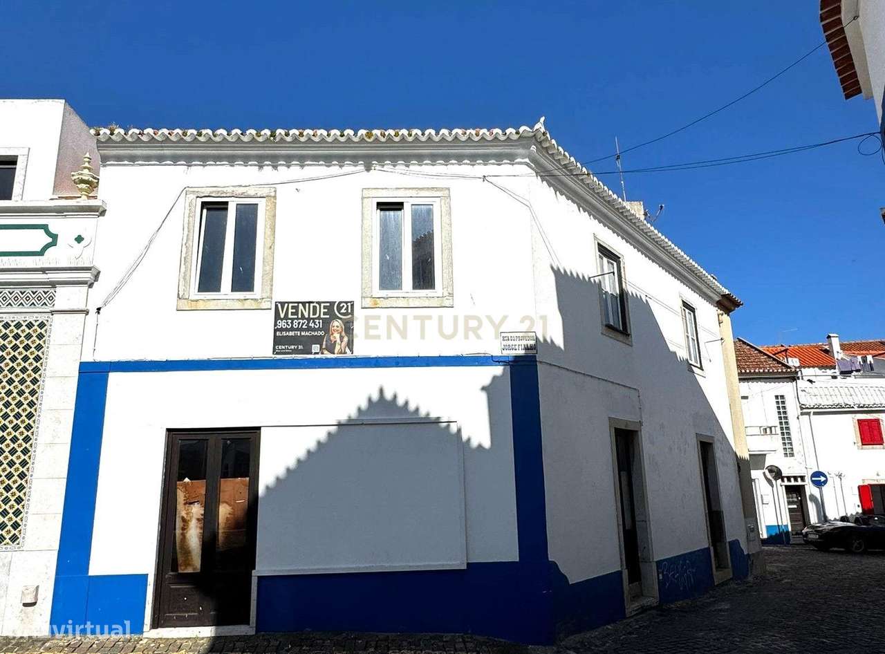 Imóvel Premium no Centro Histórico da Ericeira: Habitação & Comércio-6