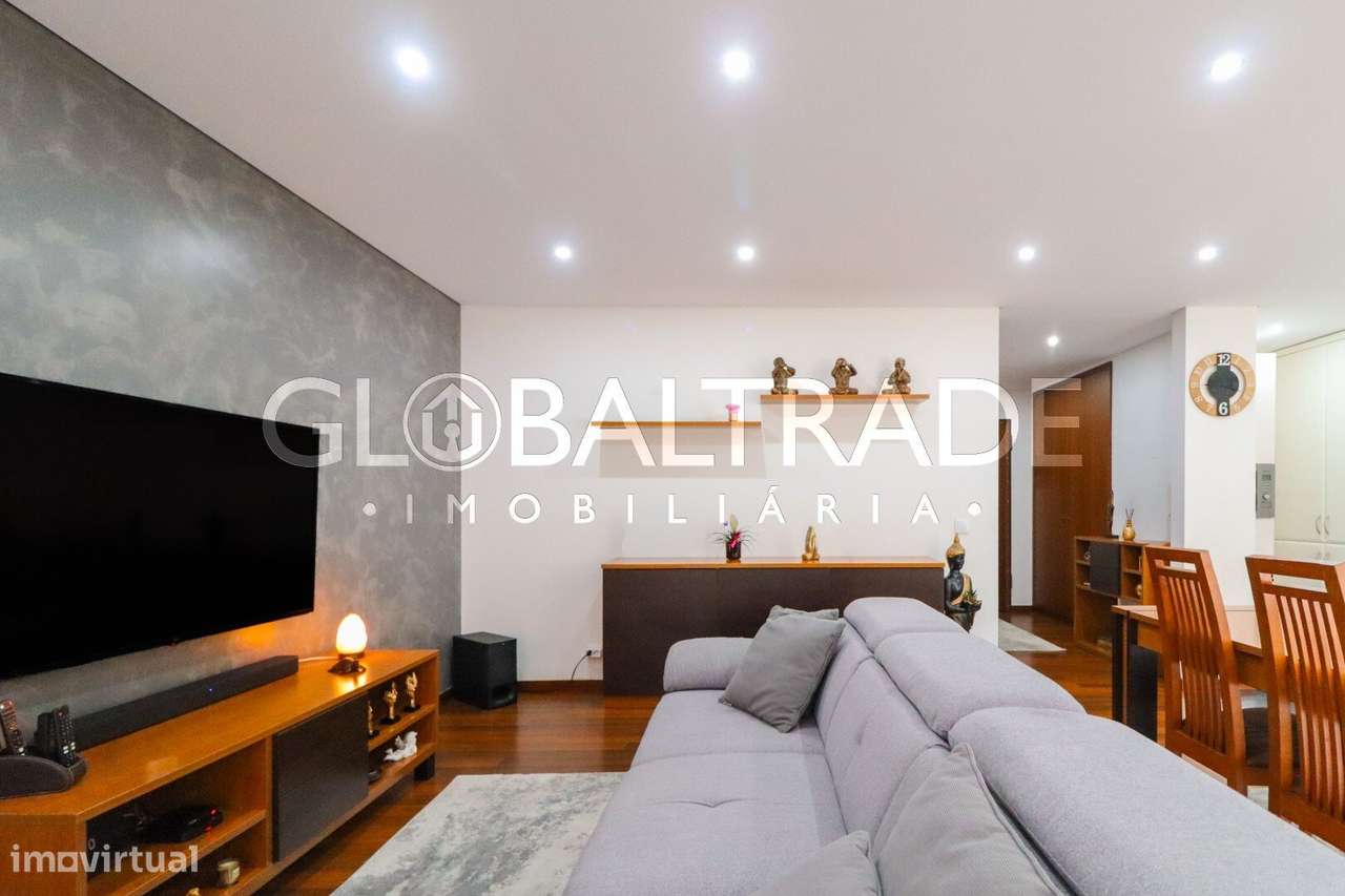 Apartamento T2 Renovado em Rio Tinto-12