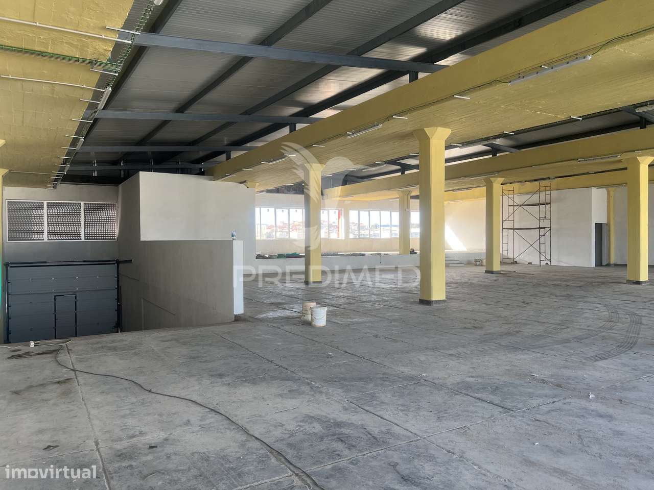 Armazém para venda em Prior velho Lisboa - Grande imagem: 4/4