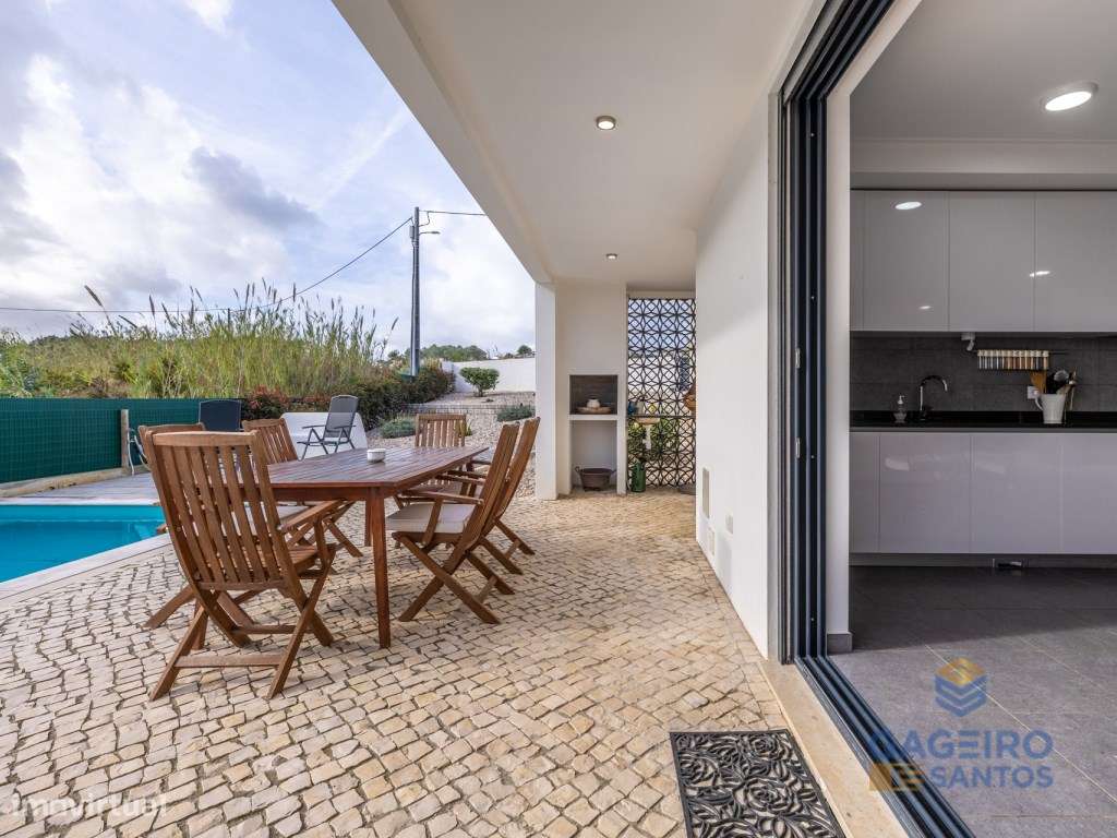 Moradia T3 individual de 2023 com garagem-34