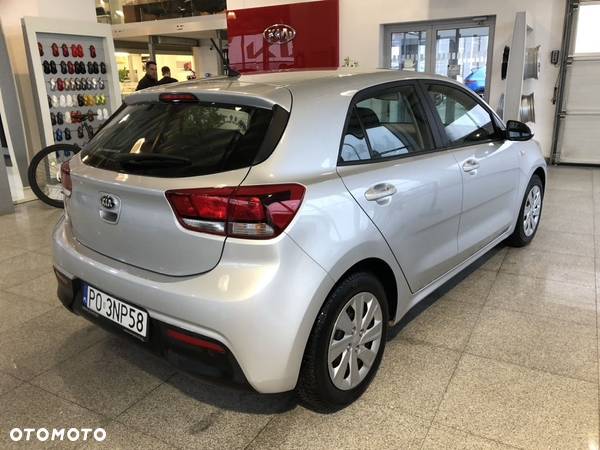 Kia Rio 1.2 M - 5