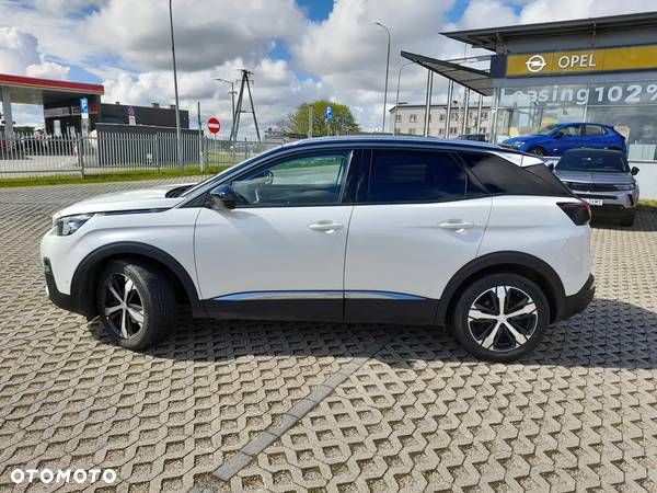 Peugeot 3008 1.2 PureTech GPF Allure S&S EAT8 - 6