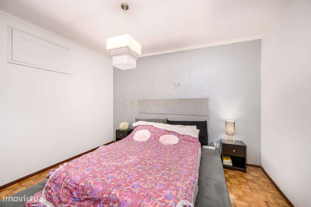 Excelente Apartamento T1 no Centro de Oliveira do Douro – Com Terraço-7