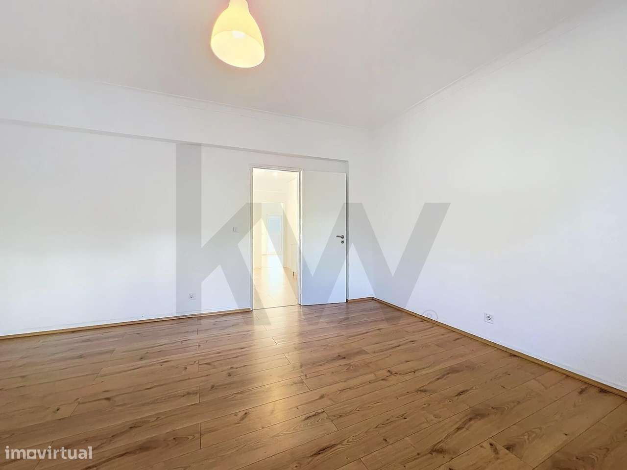 ARRENDA T2 REMODELADO - Varanda e Ar Condicionado - Alverca - Bom Suce - Grande imagem: 4/24