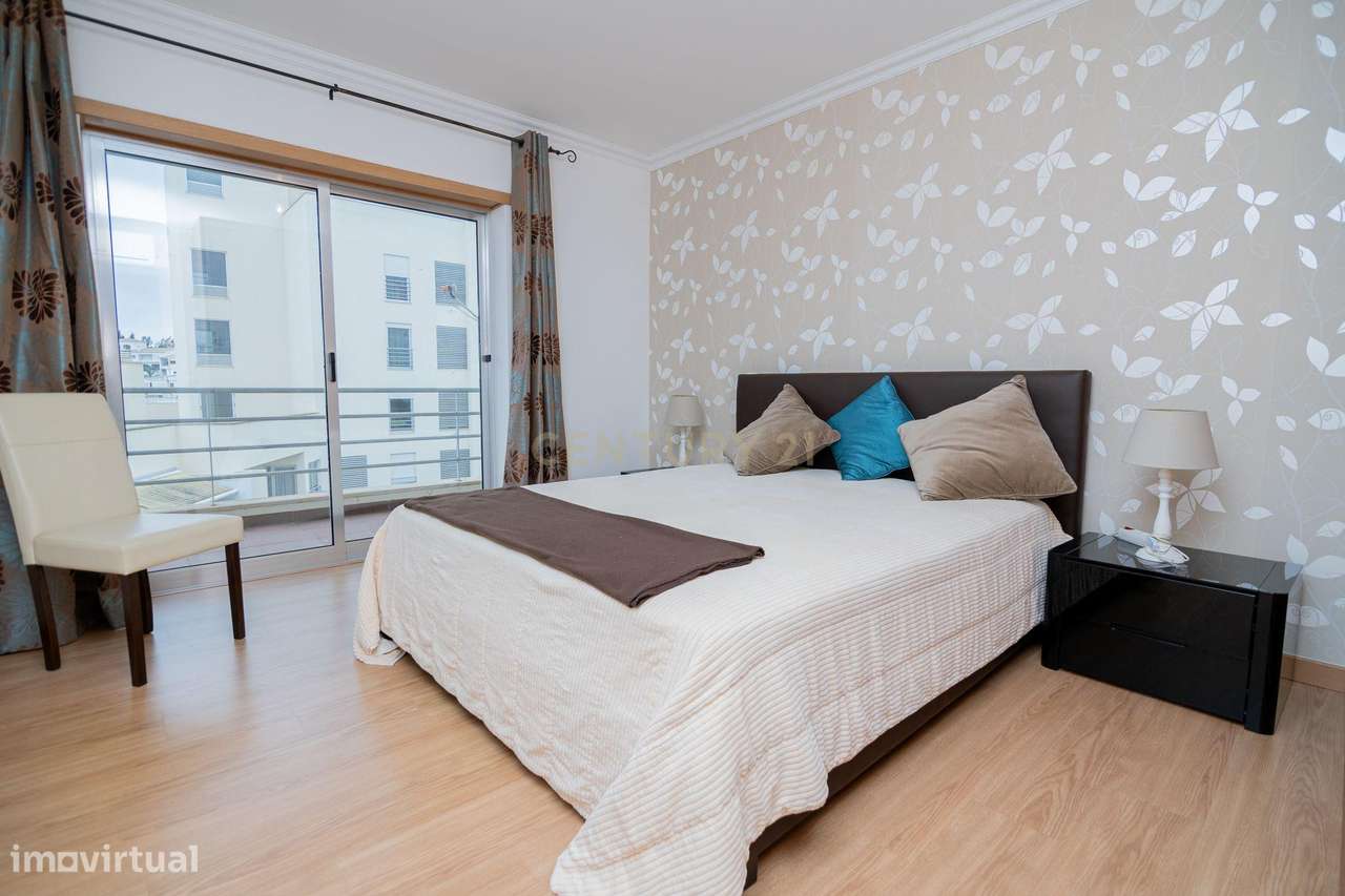 NÃO PERCA ESTA GRANDE OPORTUNIDADE! APARTAMENTO T3 MODERNO E ESPAÇOSO - Grande imagem: 4/33