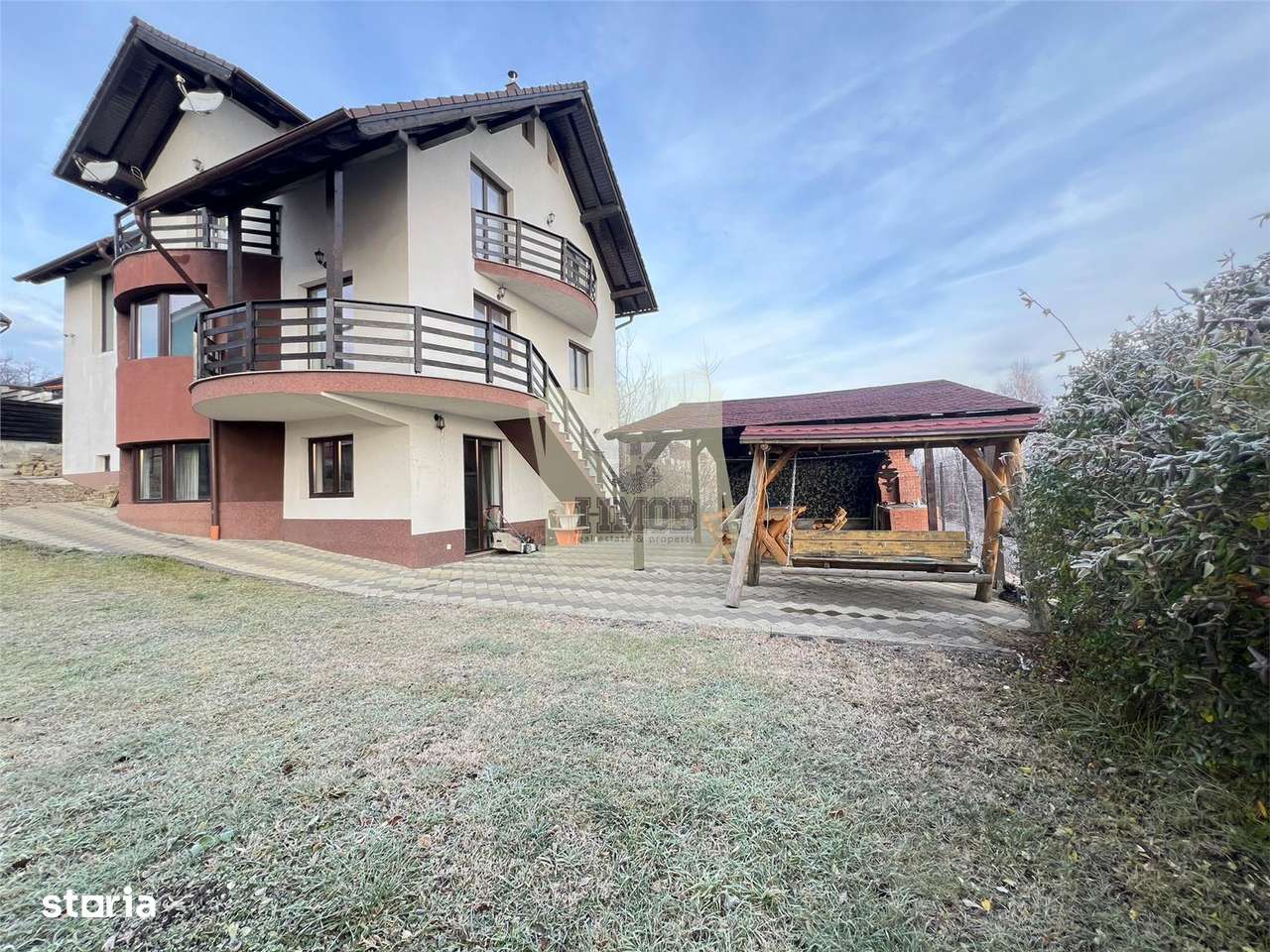 Casa generoasa 300 mp pentru 1520 muncitori in Sibiu - Imagine principală: 2/20
