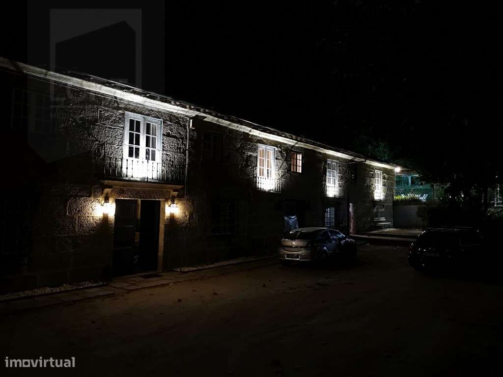 Propriedade c/ Várias Moradias no Centro de Guimarães - Grande imagem: 4/27