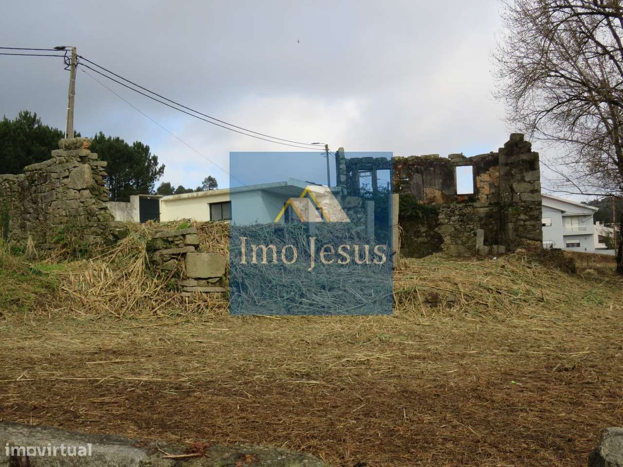 Terreno para construção com 3000 metros em Perosinho-15