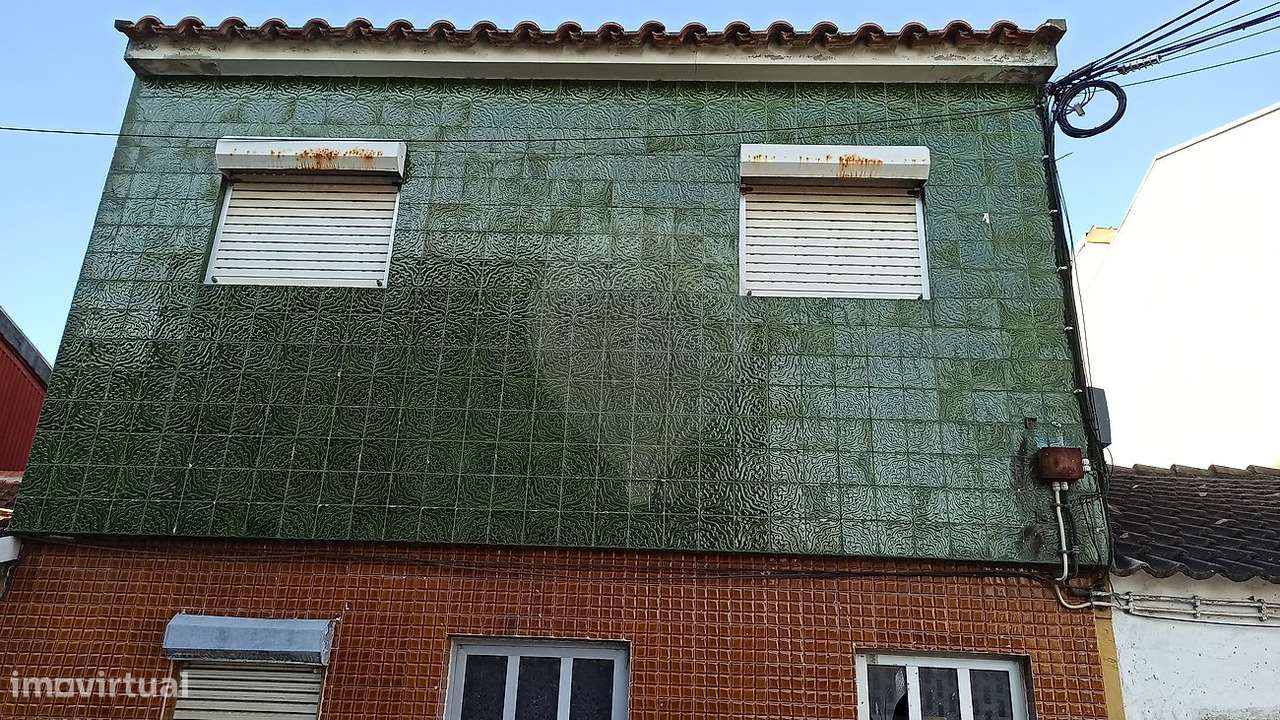 Moradia T1 para venda - Grande imagem: 2/9