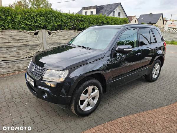 Suzuki Grand Vitara 2.4 Comfort - 1