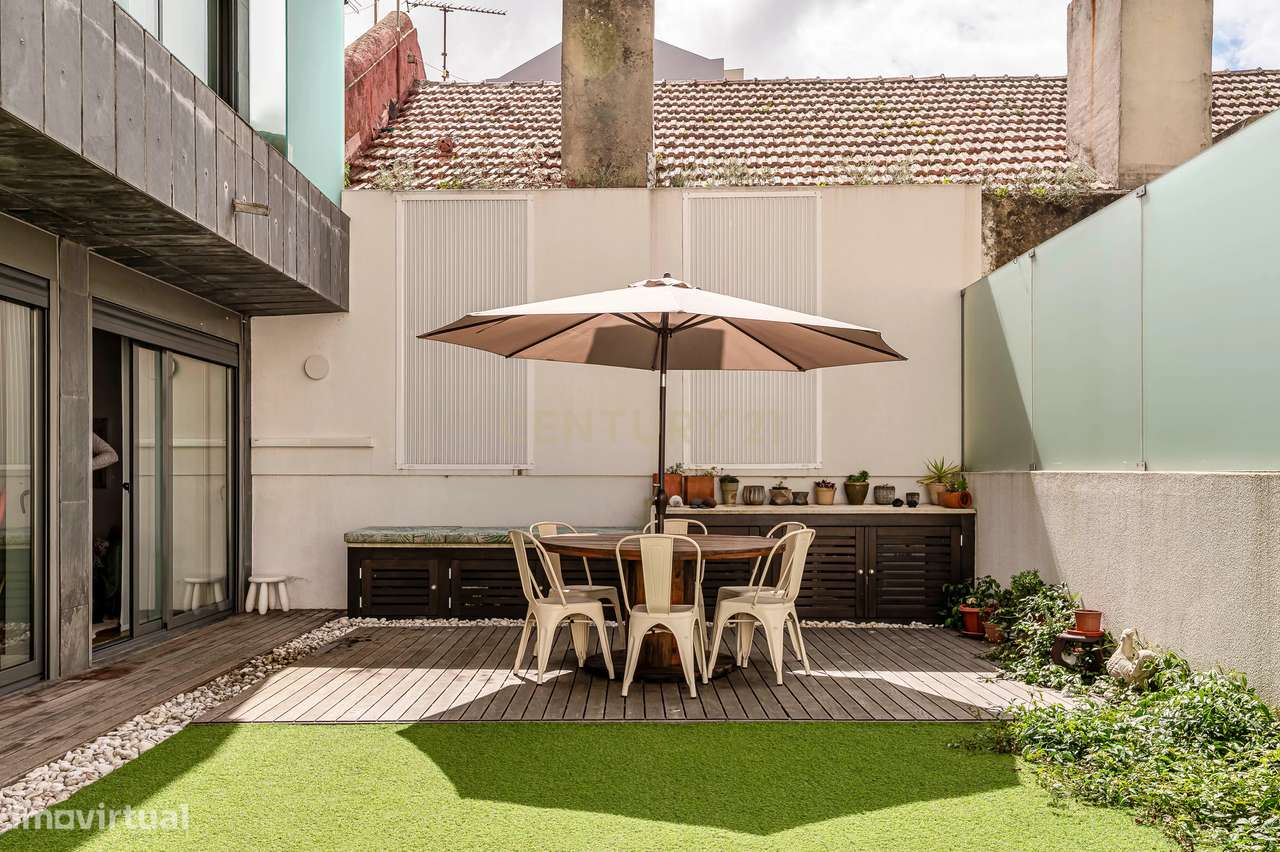 Apartamento T2 com Terraço e Parqueamento-26