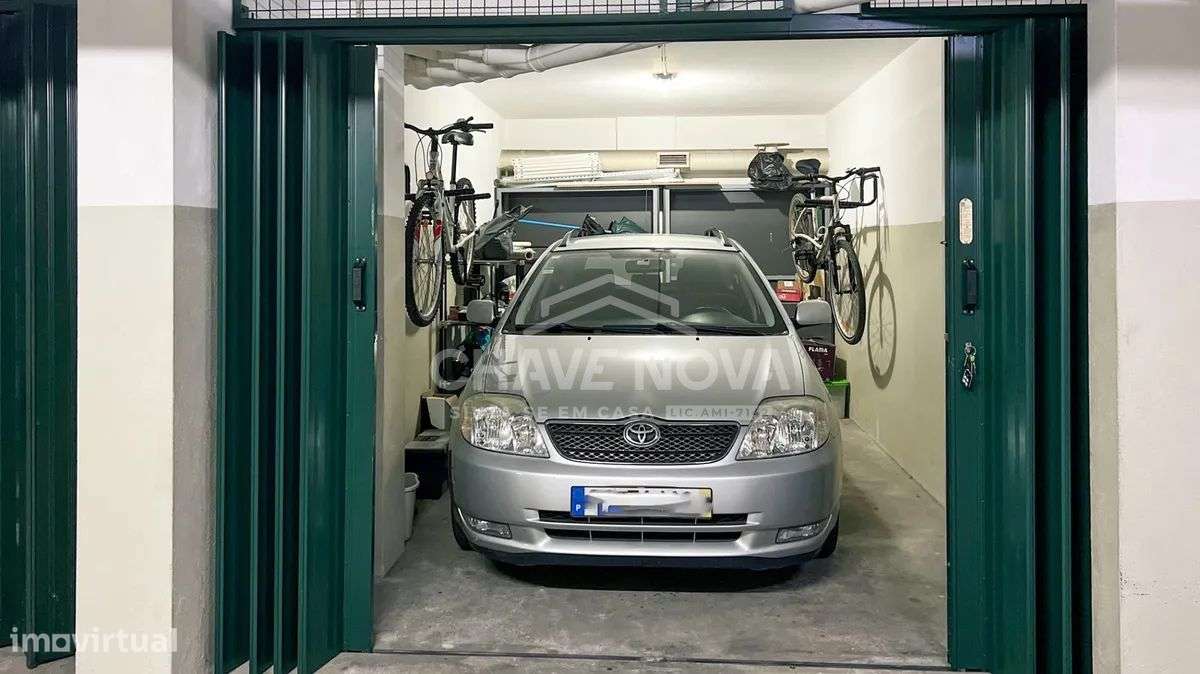 T2 novo com garagem e varanda em Gaia-34