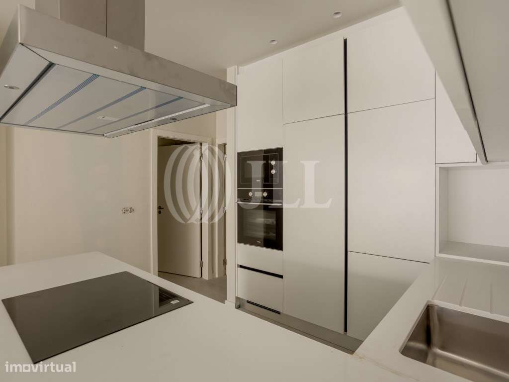 Apartamento T4 duplex jardim privativo nas Antas, Porto-6