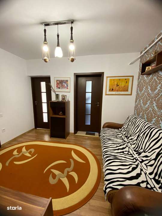 Apartament 3 camere, terasa, strada Pietroasa-4