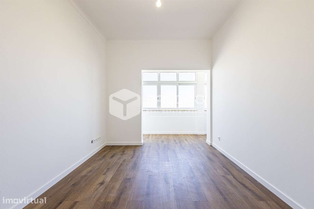 Apartamento T2 Venda em Santarém (Marvila), Santa Iria da Ribeira de S-9