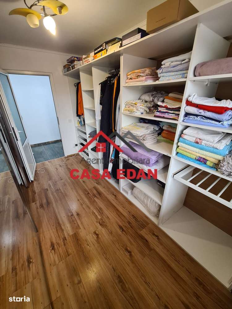 Ap 4 cam in Campina--103.000e-17