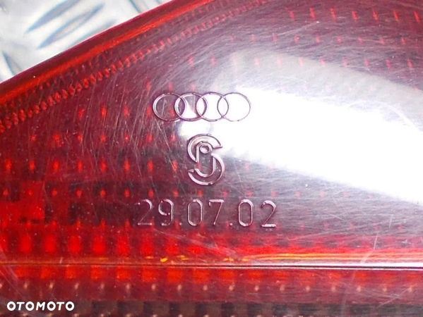 Audi A3 8L - lampa prawy tył - 3
