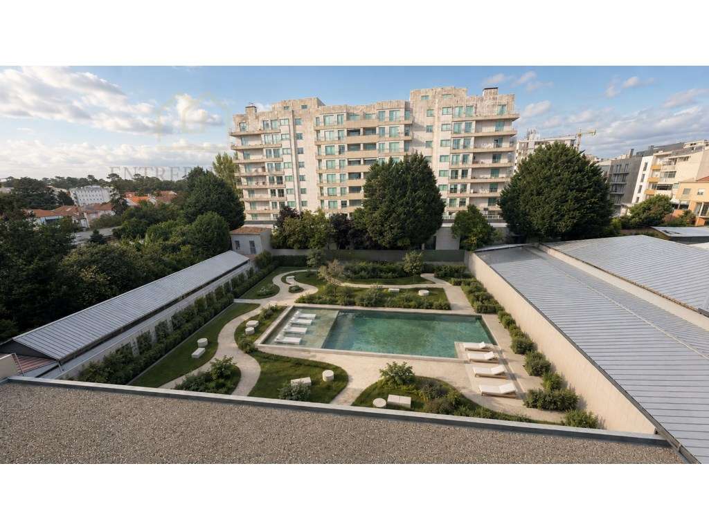 Apartamento T1 com lugar de garagem e varanda para comprar - Antero...-1