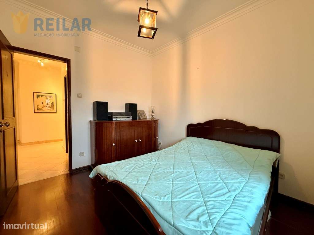 Graça - T2+1 Impecável-18