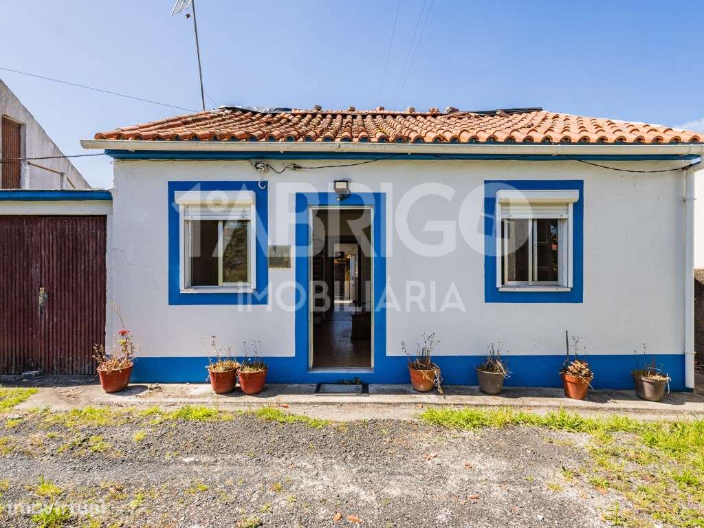 Moradia T2 com Terreno - (Imóvel sem licença de utilização, escritu...-22