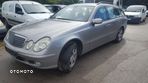 MERCEDES E KLASA W211 KOMBI 2003 rok ROLETA BAGAŻNIKA - 9