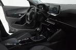 Peugeot 2008 1.2 PureTech Allure Pack - 19