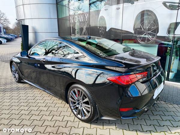 Infiniti Q60 - 9