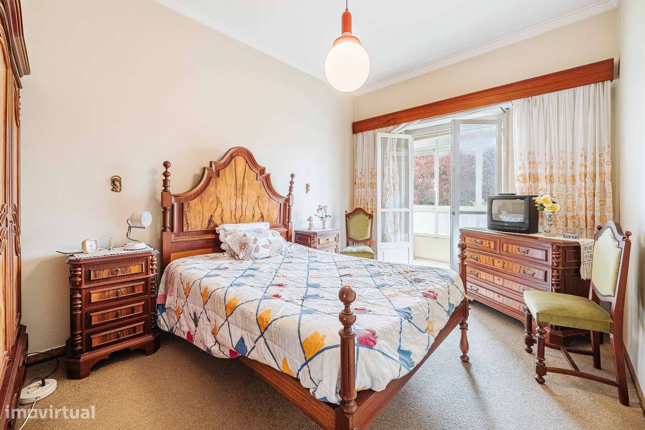 T2 a escassos passos da estação de comboio de Barcarena-31