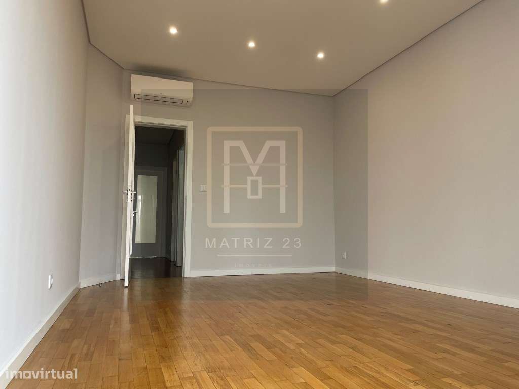 APT T2 | RENOVADO | BOAVISTA | PORTO-2