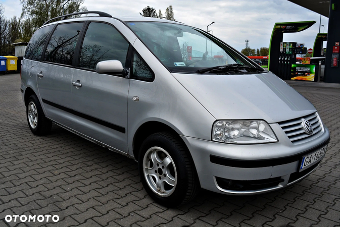 Volkswagen Sharan 1.9 TDI Comfortline - 3