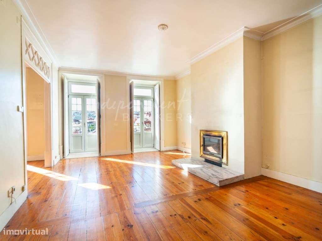 DUPLEX COM VISTA - T2+3+VARANDA+TERRAÇO [SANTA CATARINA] - Grande imagem: 5/37