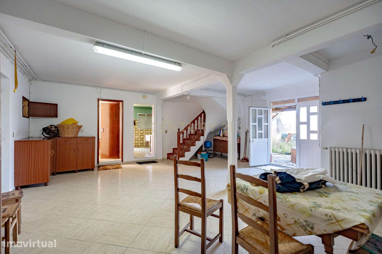 Moradia T5 em Memória – Colmeias-30