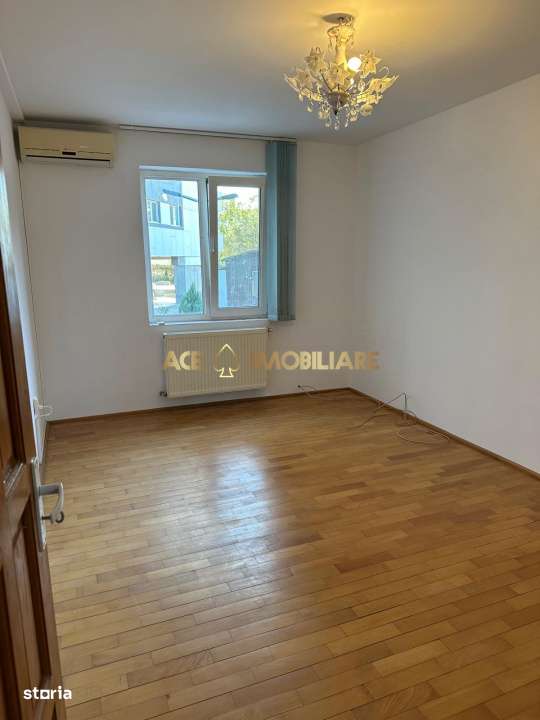 Vila | Cazare Muncitori | Berceni | Aparatorii Patriei | P+1+M - Imagine principală: 4/19