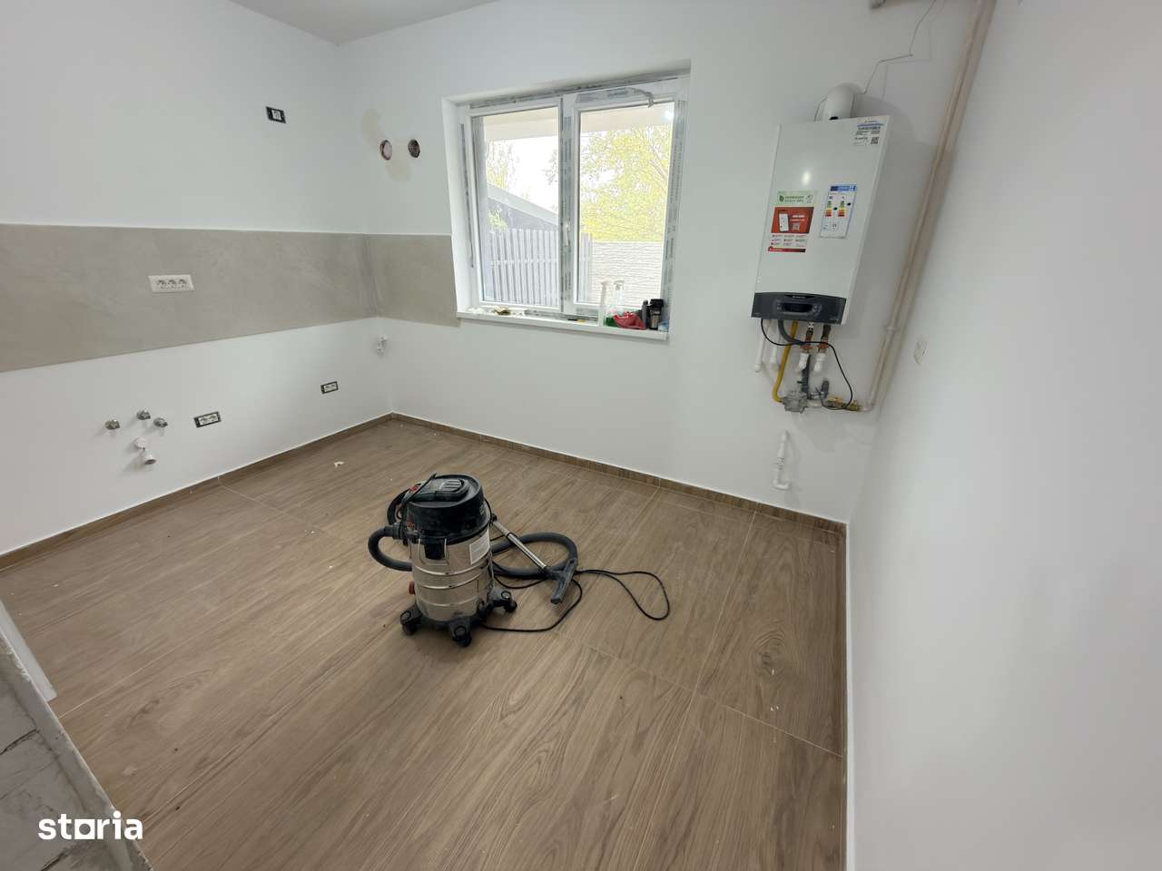 Casa insiruita P+1+Pod inalt, pozitie buna. 4 cam. Finisaje la alegere - Imagine principală: 4/20