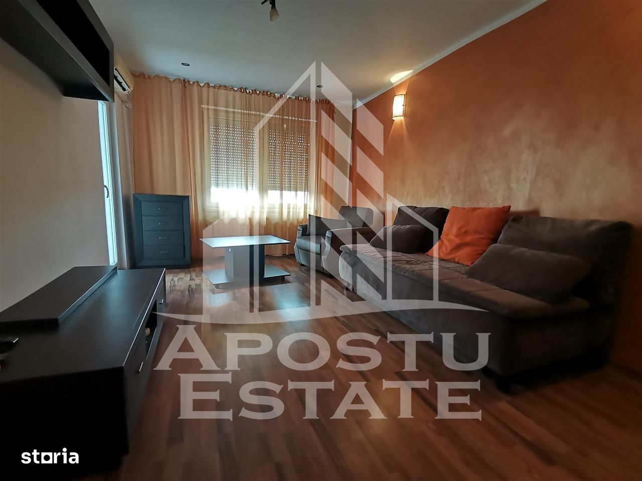 Apartament 3 camere, decomandat, Complexul Studentesc